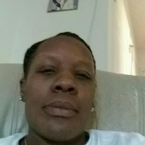 Meet your Posher, Gloria